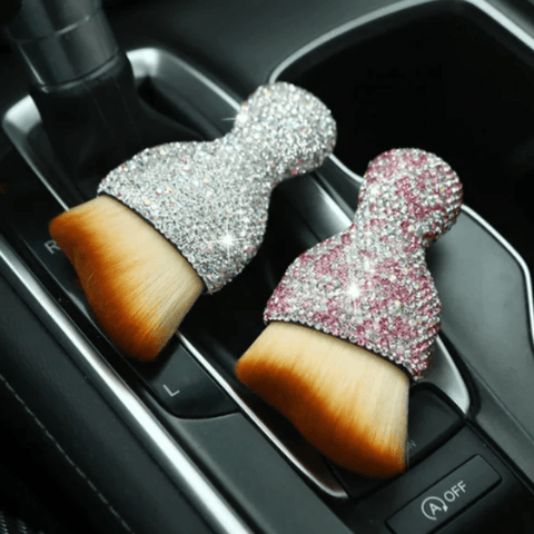 Escova Ultra Macia de Limpeza Interna - Um novo brilho ao interior do seu carro!
